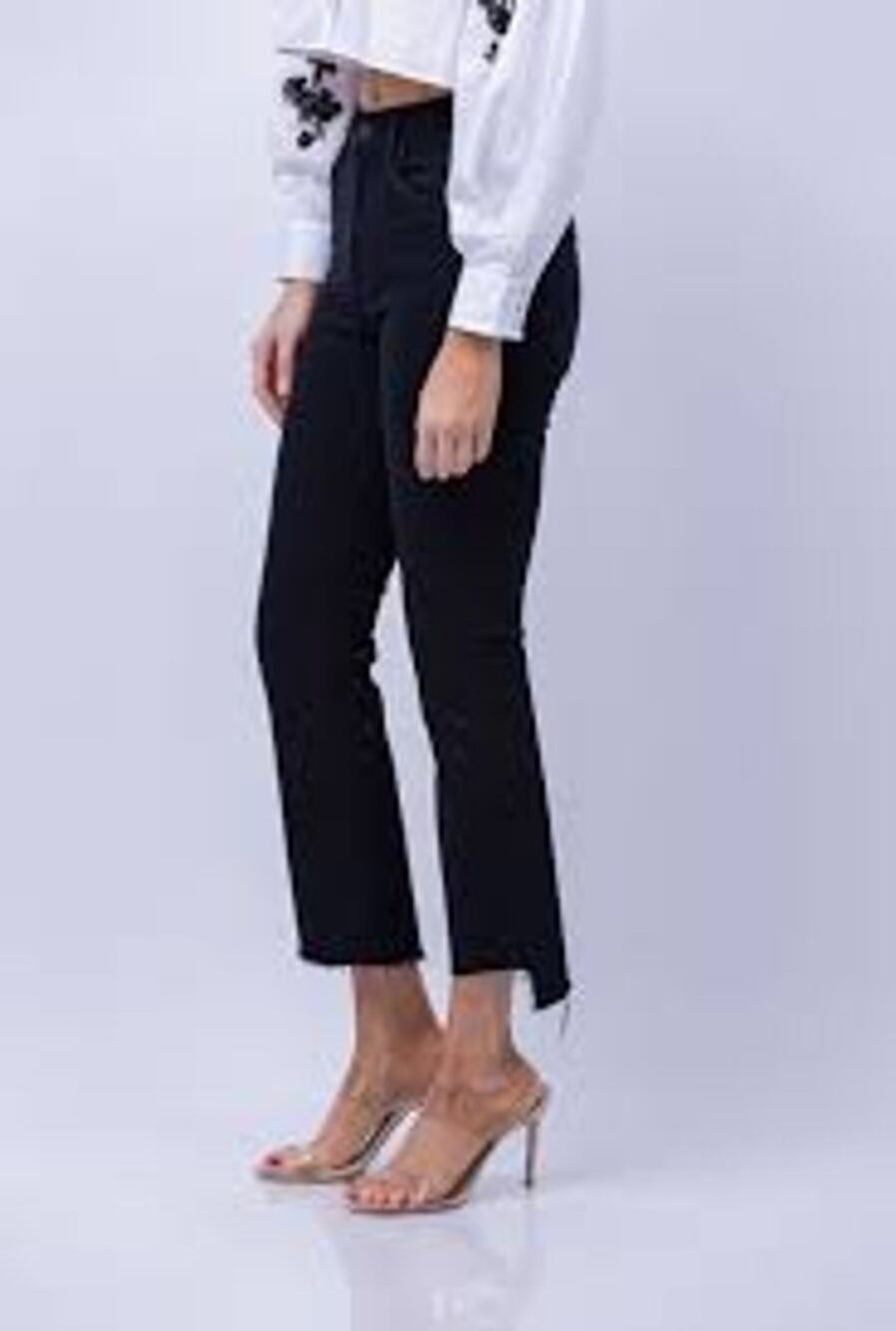 MOTHER the Insider Crop Step Fray Black